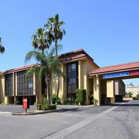 California Inn And Suites Бейкерсфилд Экстерьер фото